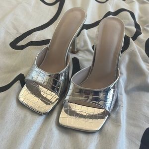 Silver mini sandal heels size 7 from Shein
